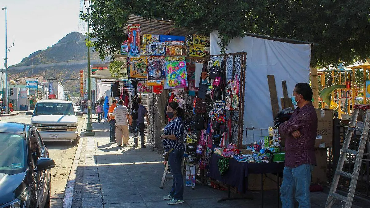 Tianguis Navideño Jardín Juárez (2)